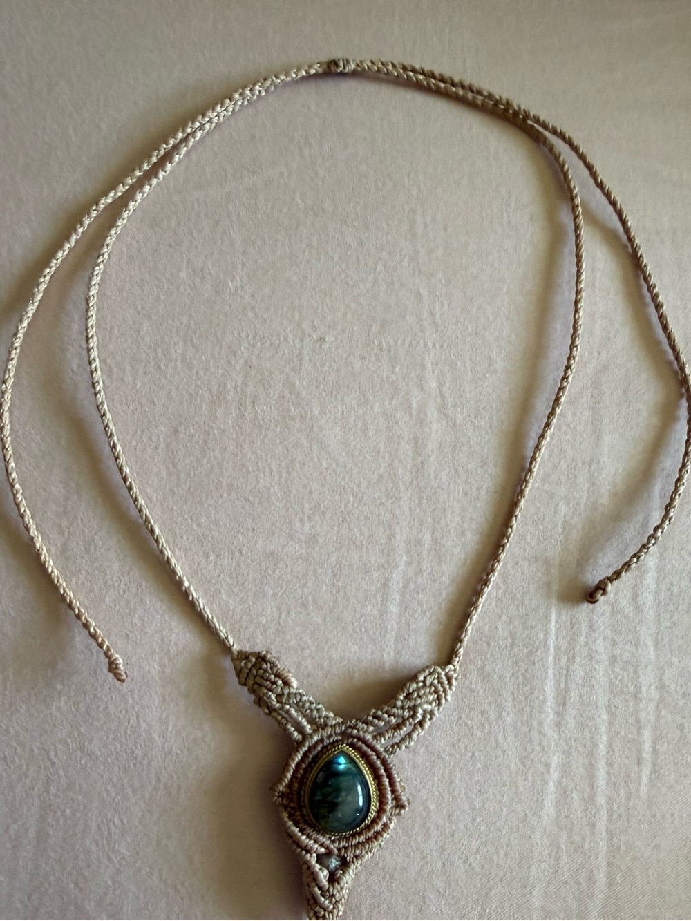 Handmade Beige Macramé Adjustable Necklace with Genuine Labradorite Set In Brass